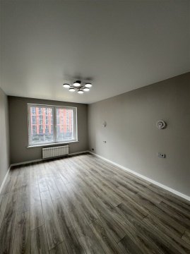 3-к квартира, 9/32 эт., 76м²