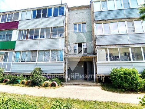 2-к квартира, 3/3 эт., 48м²