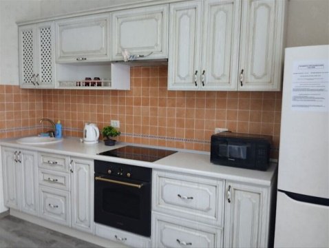 1-к квартира, 7/17 эт., 50м²