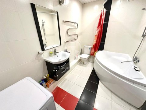 1-к квартира, 4/5 эт., 47м²