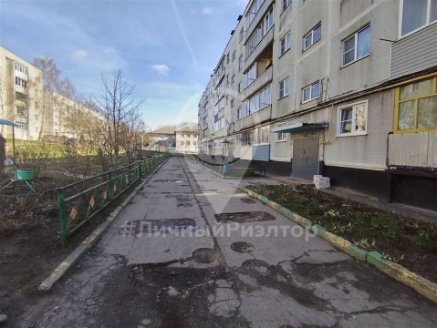 2-к квартира, 4/5 эт., 45м²