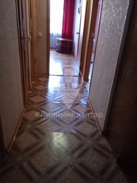 3-к квартира, 1/2 эт., 63м²