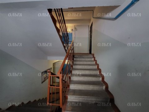 2-к квартира, 2/5 эт., 56м²