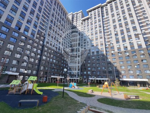 1-к квартира, 3/26 эт., 41м²
