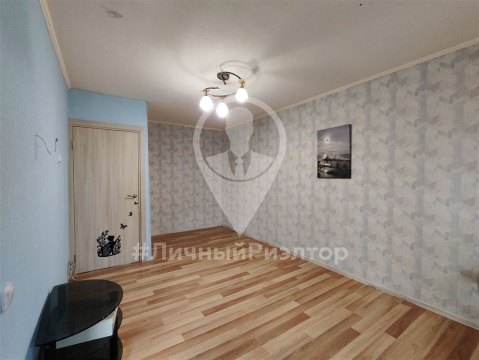 2-к квартира, 4/5 эт., 47м²