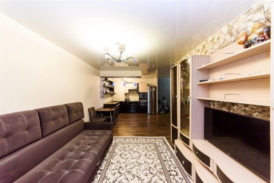 2-к квартира, 12/19 эт., 51м²