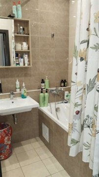 3-к квартира, 6/21 эт., 76м²