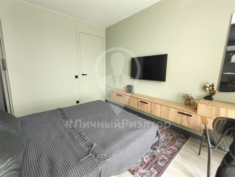 2-к квартира, 6/18 эт., 42м²
