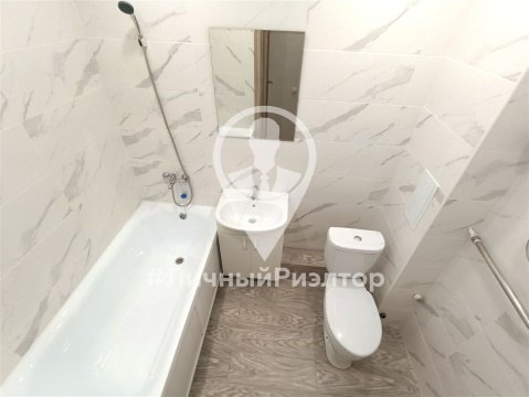 2-к квартира, 1/5 эт., 47м²