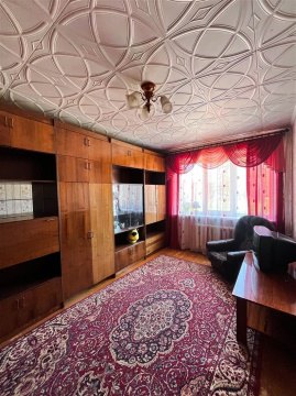 3-к квартира, 2/4 эт., 47м²