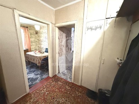 4-к квартира, 1/5 эт., 62м²