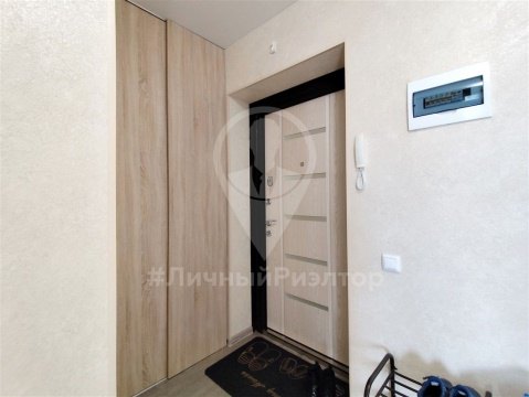 1-к квартира, 5/5 эт., 45м²