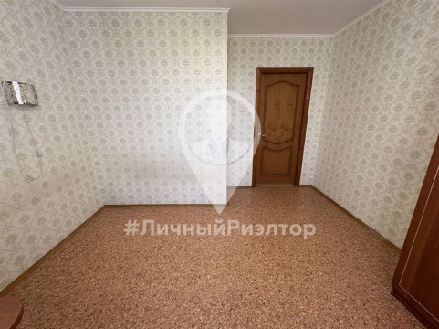 3-к квартира, 7/10 эт., 70м²