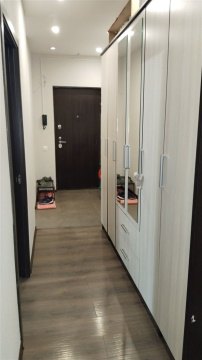 3-к квартира, 6/21 эт., 76м²