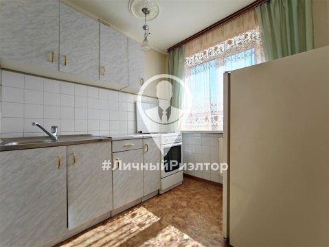 1-к квартира, 5/5 эт., 32м²