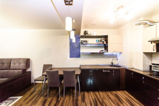 2-к квартира, 12/19 эт., 51м²