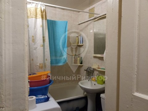 2-к квартира, 1/2 эт., 44м²