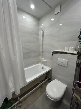 1-к квартира, 8/10 эт., 38м²