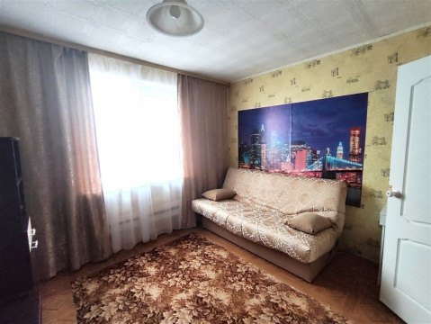 2-к квартира, 5/5 эт., 42м²