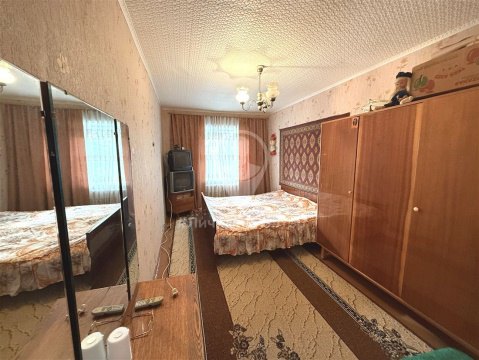2-к квартира, 5/5 эт., 45м²