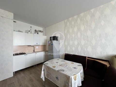 1-к квартира, 17/25 эт., 33м²