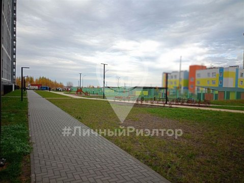 2-к квартира, 5/18 эт., 65м²