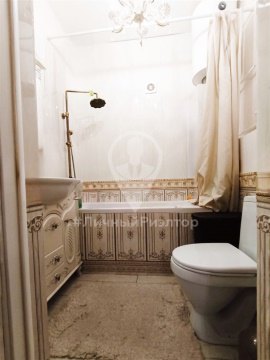 2-к квартира, 7/8 эт., 67м²
