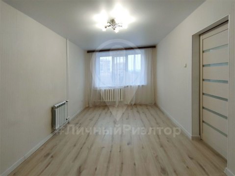 1-к квартира, 5/5 эт., 32м²