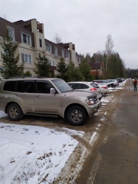 3-к квартира, 1/3 эт., 65м²