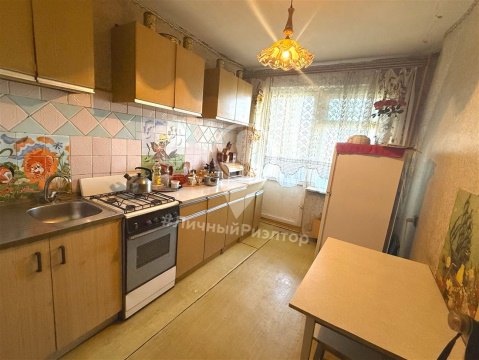 3-к квартира, 5/5 эт., 68м²