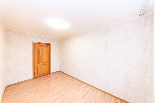 3-к квартира, 1/7 эт., 70м²