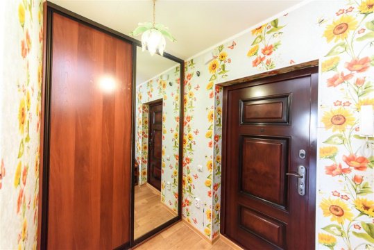 2-к квартира, 7/10 эт., 49м²