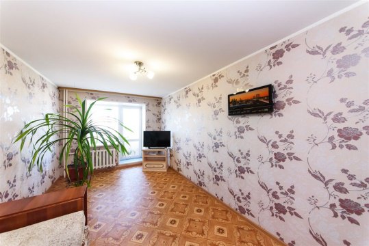 2-к квартира, 7/10 эт., 49м²