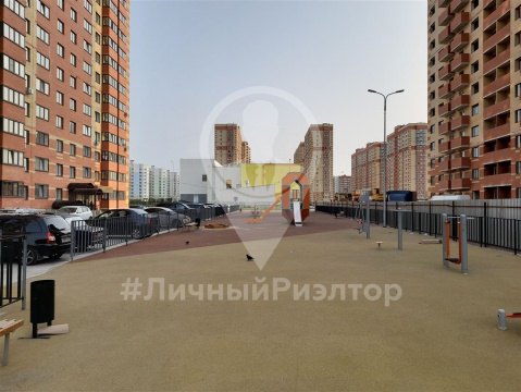 1-к квартира, 11/18 эт., 24м²