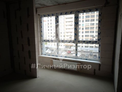 2-к квартира, 5/18 эт., 65м²