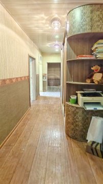 2-к квартира, 1/2 эт., 56м²