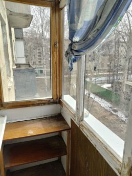 3-к квартира, 4/5 эт., 57м²