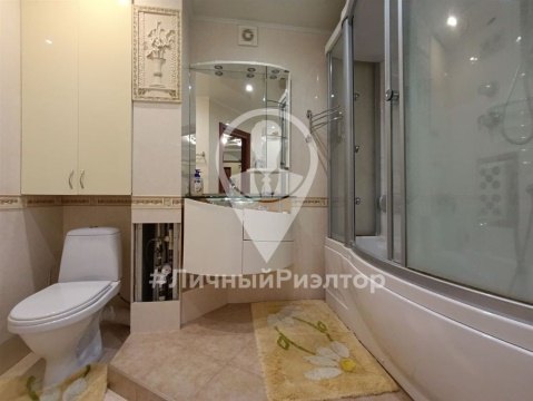 3-к квартира, 5/10 эт., 108м²