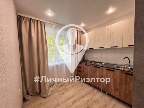 2-к квартира, 2/4 эт., 43м²