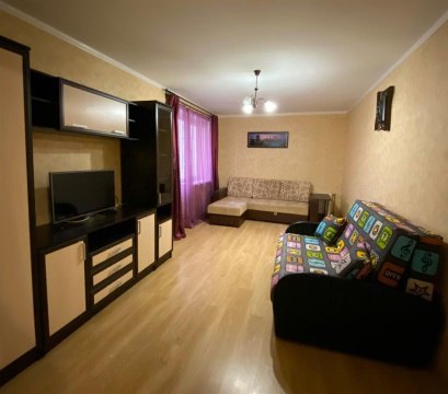 2-к квартира, 2/5 эт., 72м²