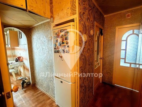 3-к квартира, 4/5 эт., 51м²