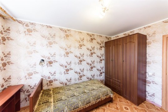 2-к квартира, 7/10 эт., 49м²