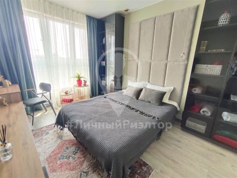 2-к квартира, 6/18 эт., 42м²