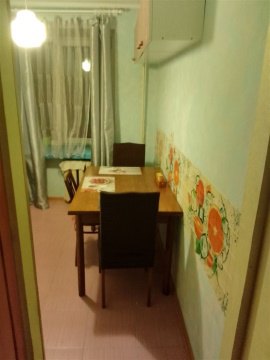 2-к квартира, 4/10 эт., 50м²