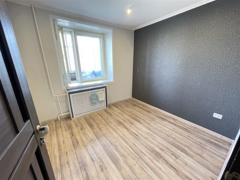 4-к квартира, 1/5 эт., 98м²
