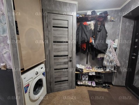 3-к квартира, 5/5 эт., 41м²