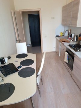 2-к квартира, 1/3 эт., 62м²