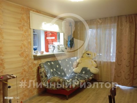 3-к квартира, 1/5 эт., 46м²