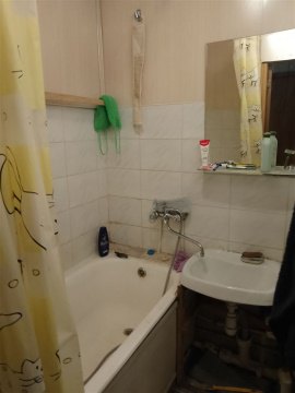 3-к квартира, 4/5 эт., 57м²