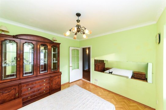 3-к квартира, 6/6 эт., 76м²